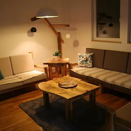 Kalendar's Place דירה סקופיה